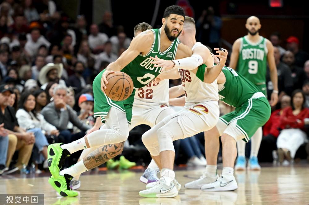 他的团队重 他的团队重