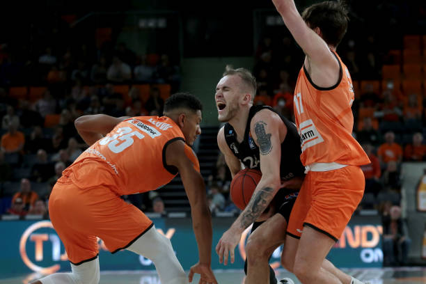 足被分入G 足被分入G