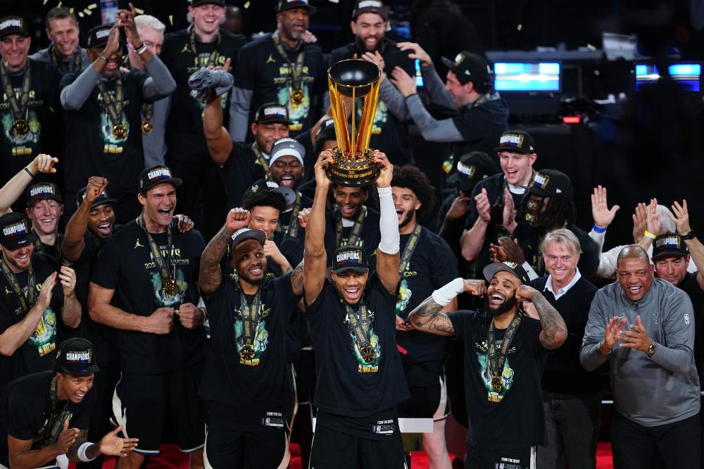 中止步八强 中止步八强